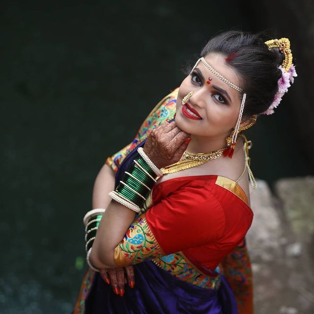 nauvari saree photoshoot poses/kashta saree photo poses/nauvari saree  look/नऊवारी साडी फोटोशूट - YouTube